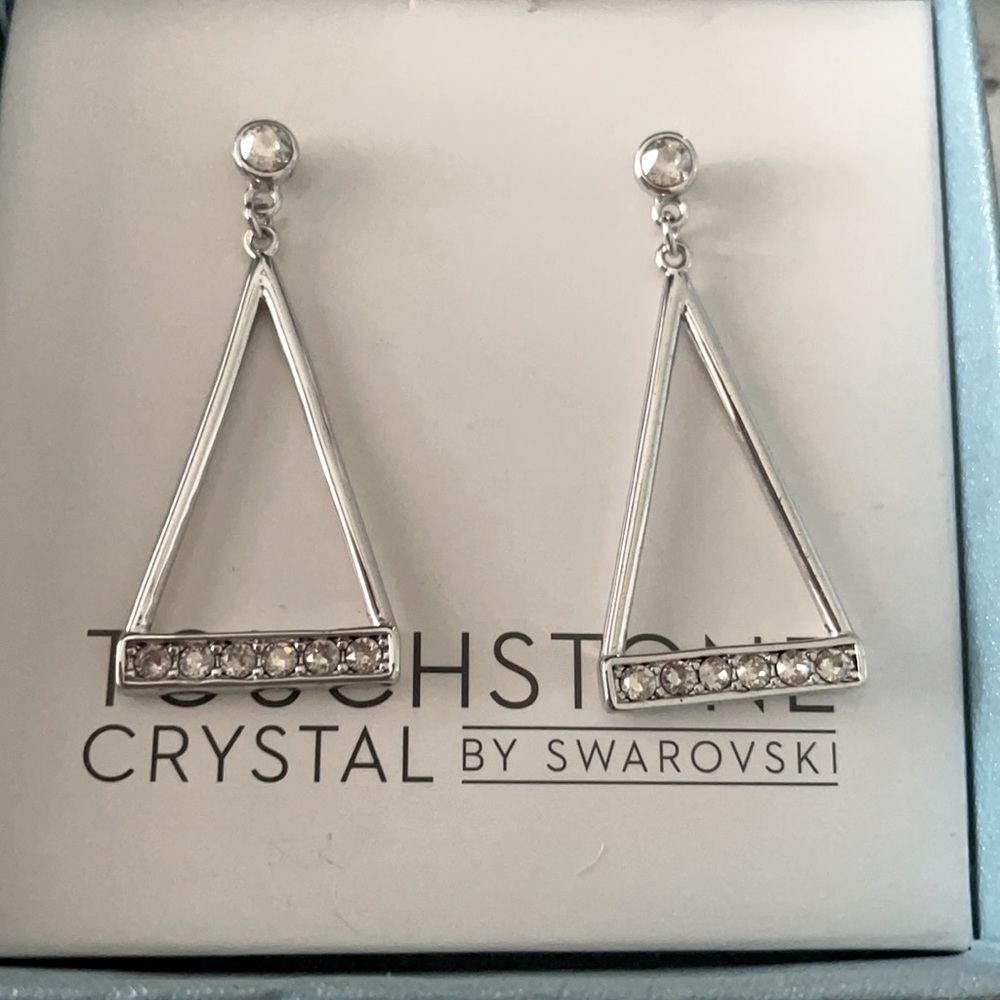 Touchstone crystal elegant silver earrings